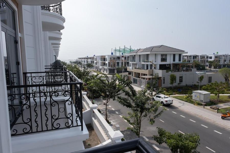 Quoc Vinh Hotel Ратьзя Екстер'єр фото