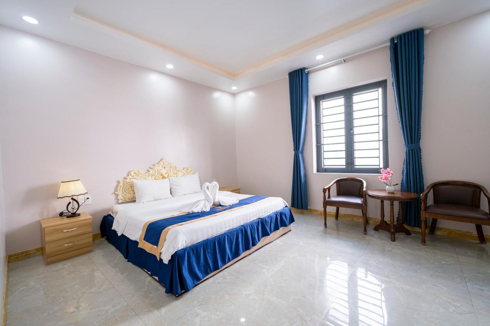 Quoc Vinh Hotel Ратьзя Екстер'єр фото