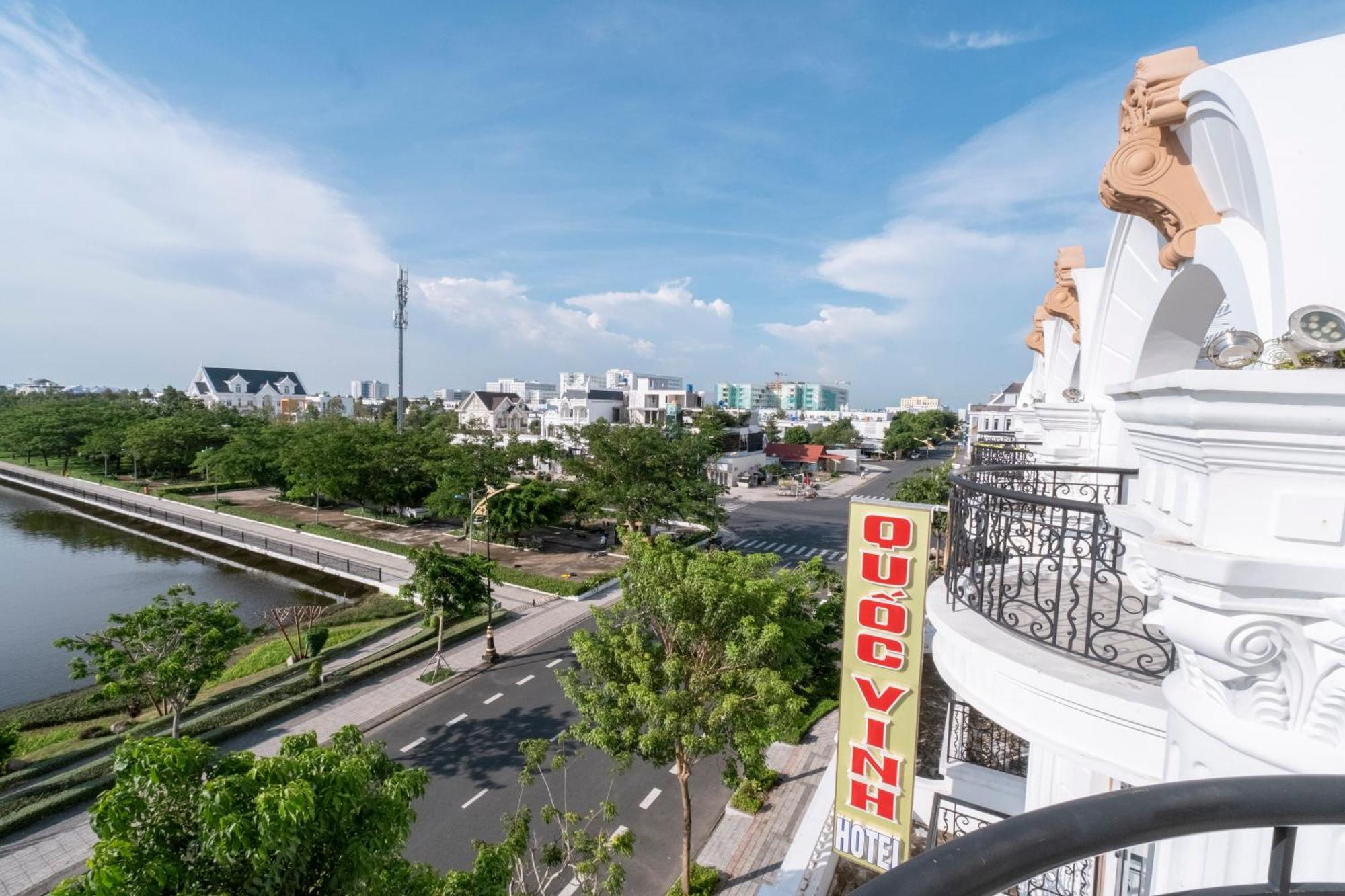 Quoc Vinh Hotel Ратьзя Екстер'єр фото